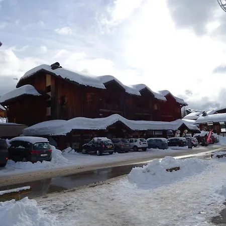 Daire Grand Duplex Lumineux - 6 Pers - Centre - Parking Prive - A 400 M Des Pistes - Fr-1-802-37
